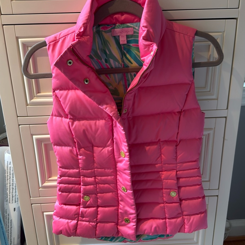 Lilly Pulitzer pink vest size XXS